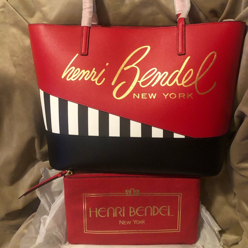 🔥BLACK FRIDAY SALE💥 🔥New Vintage Henri Bendel About Town Tote Pouch included
